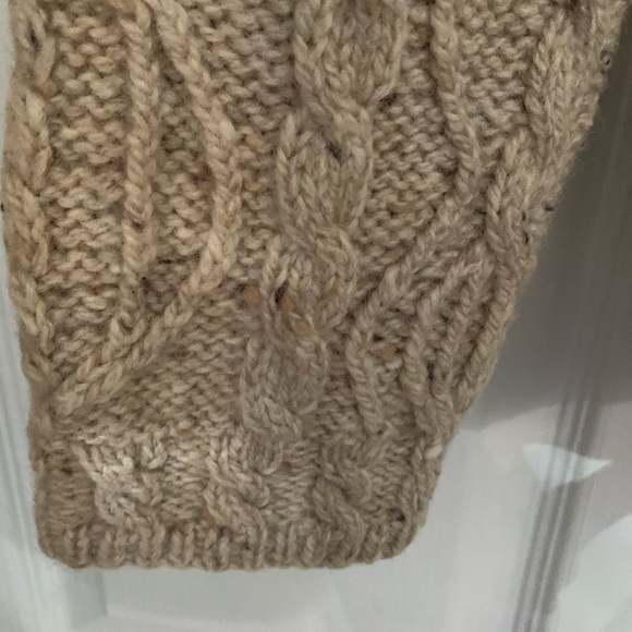 L.L. Bean Woman’s Cable Pullover Sweater - Picture 3 of 4